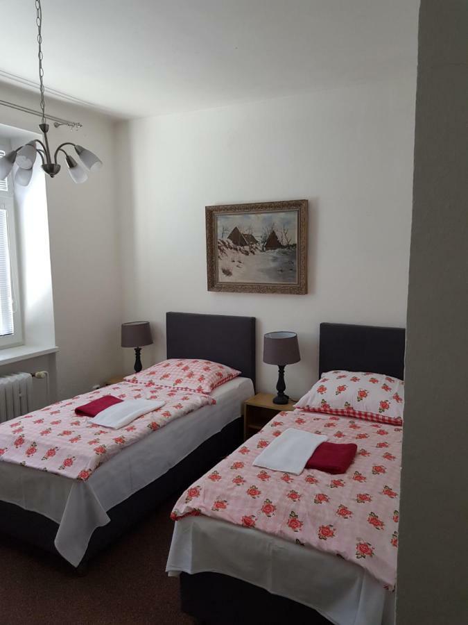 Pension U Dolezalu Брно Экстерьер фото